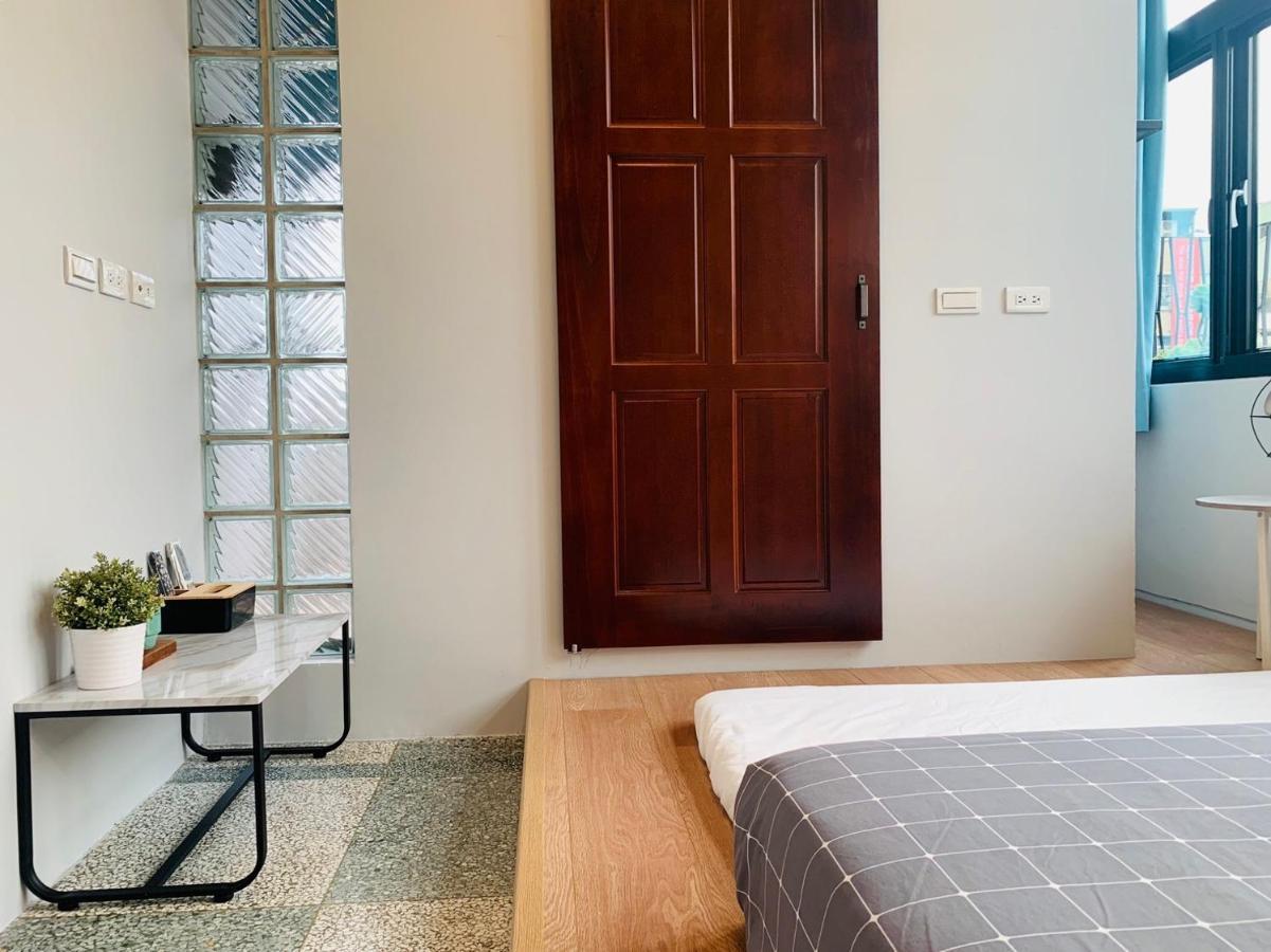 OYAJI Guesthouse - 台南老屋 可 包棟 民宿 Extérieur photo