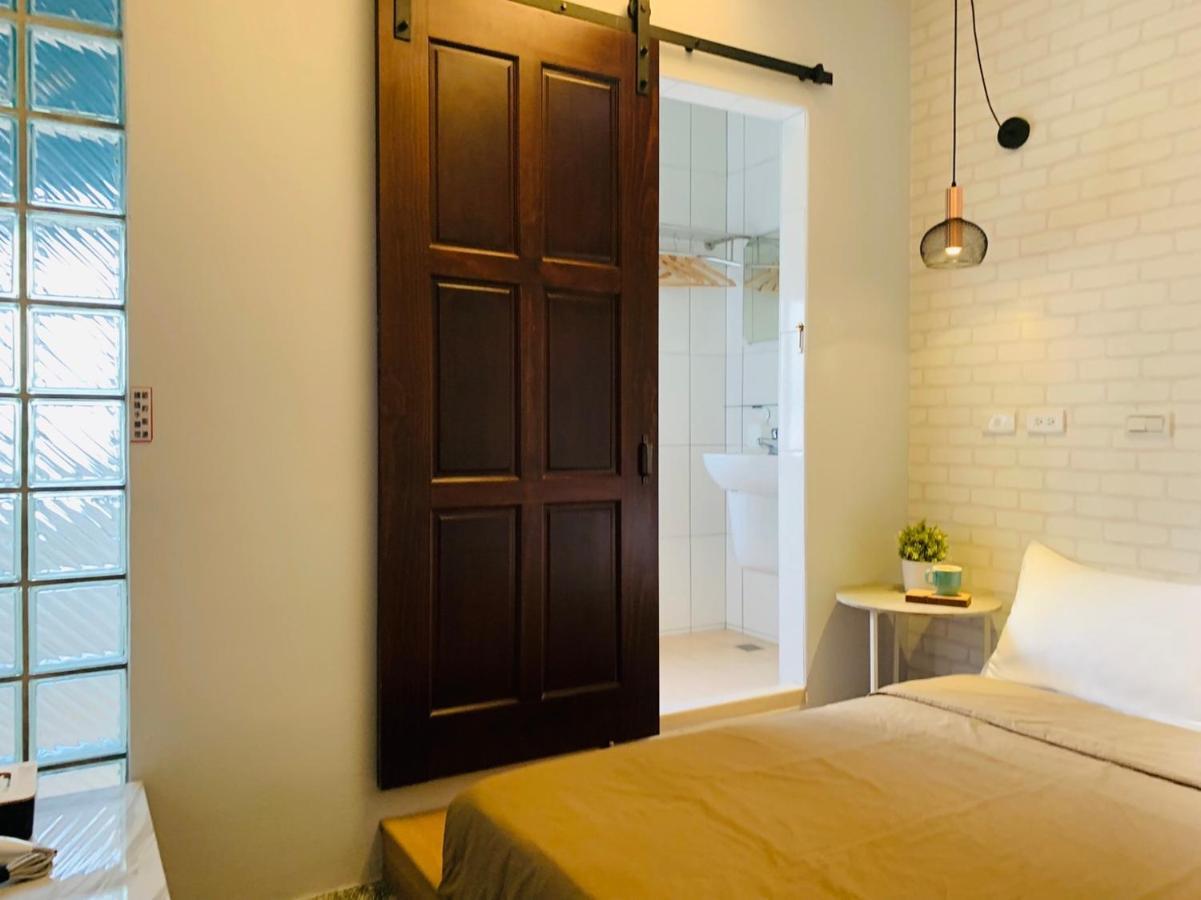OYAJI Guesthouse - 台南老屋 可 包棟 民宿 Extérieur photo