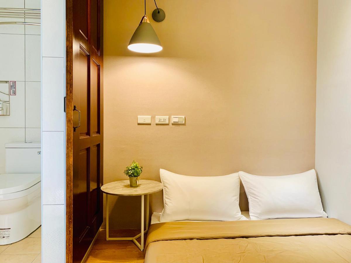 OYAJI Guesthouse - 台南老屋 可 包棟 民宿 Extérieur photo