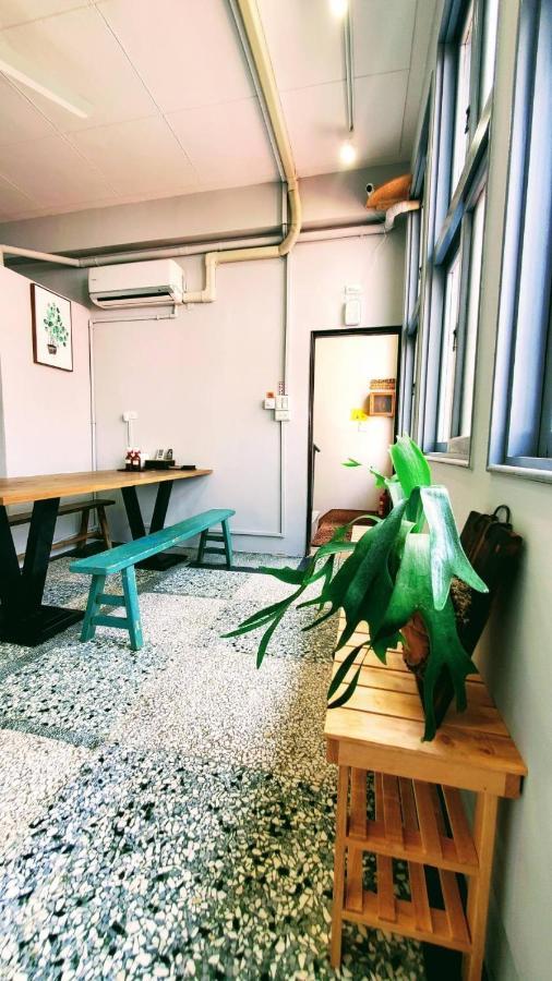 OYAJI Guesthouse - 台南老屋 可 包棟 民宿 Extérieur photo