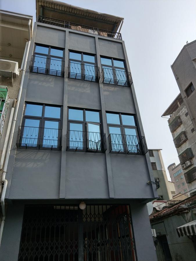 OYAJI Guesthouse - 台南老屋 可 包棟 民宿 Extérieur photo